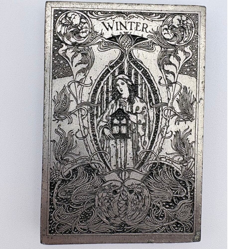 1974 Bergamot Winter Etched Silver-Tone Belt Buckle